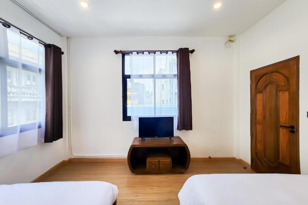 Hotel Penthouse Lamoon à Bangkok Extérieur photo