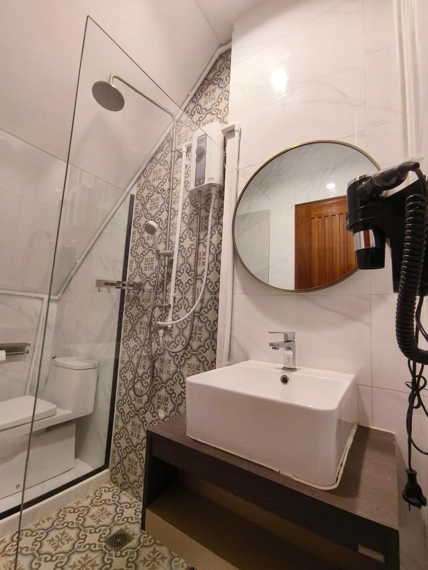 Hotel Penthouse Lamoon à Bangkok Extérieur photo