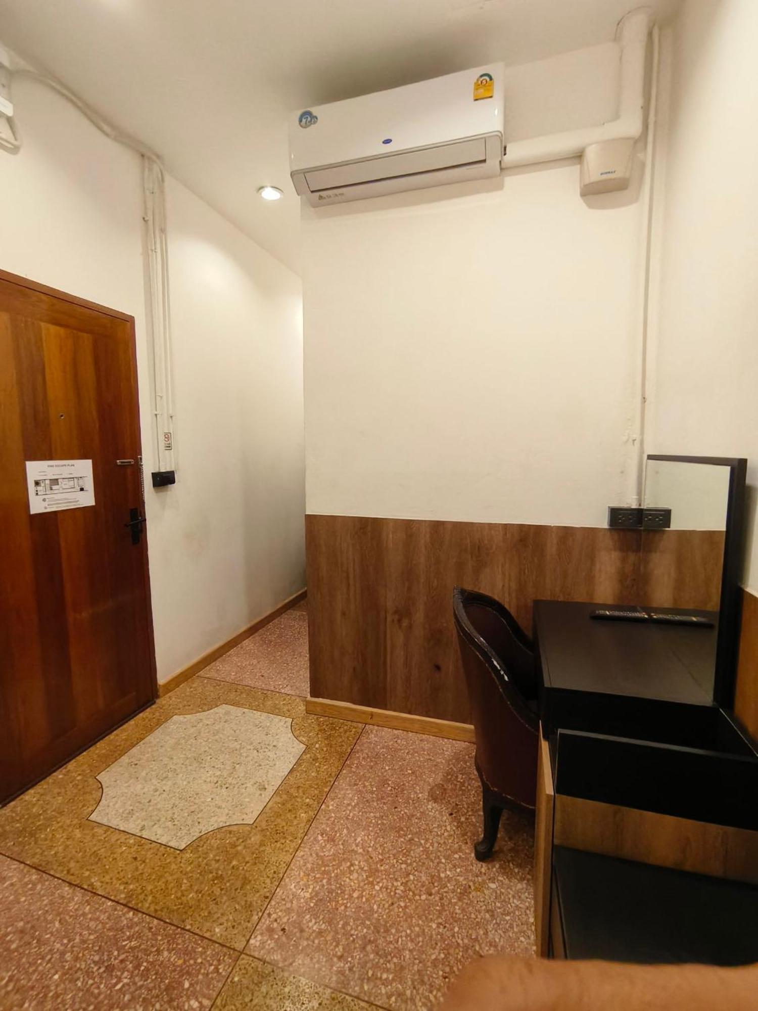 Hotel Penthouse Lamoon à Bangkok Extérieur photo